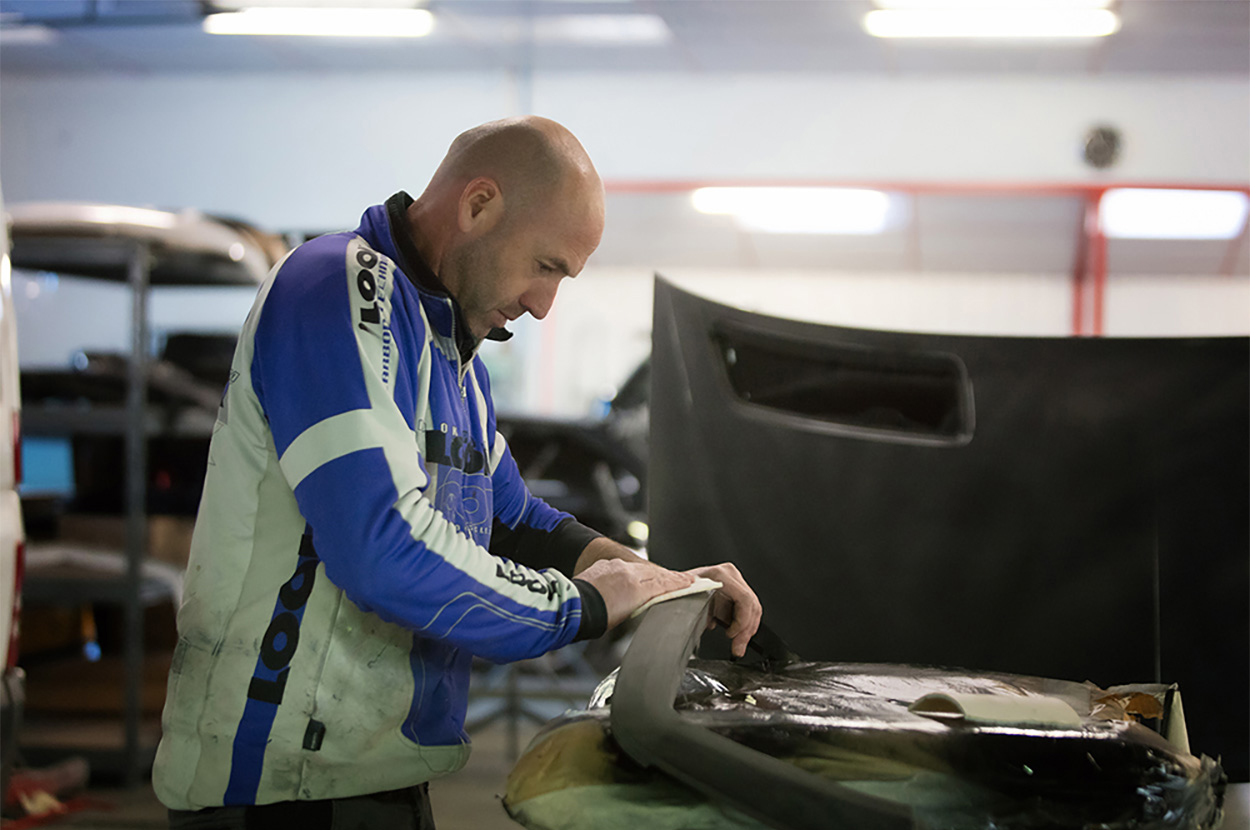 Carrosserie Lescar, Carrosserie Orthez, Carrosserie Pau, Mécanique générale Lescar, Mécanique générale Orthez, Mécanique générale Pau, Pare brise agricole Lescar, Pare brise agricole Orthez, Pare brise agricole Pau, Pare brise poids lourd Lescar, Pare brise poids lourd Orthez, Pare brise poids lourd Pau, Pare brise voiture Lescar, Pare brise voiture Orthez, Pare brise voiture Pau, Peinture industrielle Lescar, Peinture industrielle Orthez, Peinture industrielle Pau