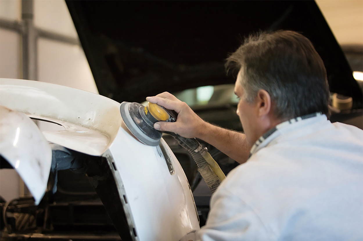 Carrosserie Lescar, Carrosserie Orthez, Carrosserie Pau, Mécanique générale Lescar, Mécanique générale Orthez, Mécanique générale Pau, Pare brise agricole Lescar, Pare brise agricole Orthez, Pare brise agricole Pau, Pare brise poids lourd Lescar, Pare brise poids lourd Orthez, Pare brise poids lourd Pau, Pare brise voiture Lescar, Pare brise voiture Orthez, Pare brise voiture Pau, Peinture industrielle Lescar, Peinture industrielle Orthez, Peinture industrielle Pau