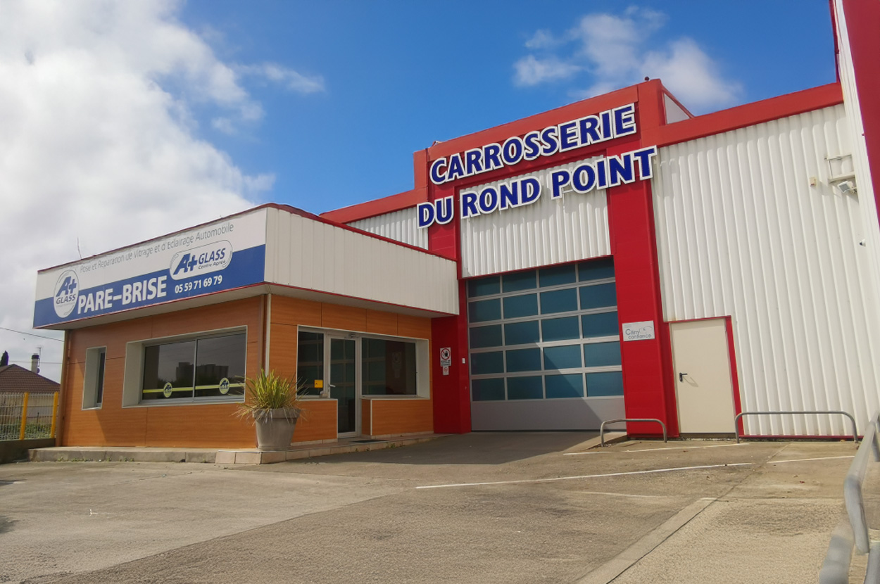 Carrosserie Lescar, Carrosserie Orthez, Carrosserie Pau, Mécanique générale Lescar, Mécanique générale Orthez, Mécanique générale Pau, Pare brise agricole Lescar, Pare brise agricole Orthez, Pare brise agricole Pau, Pare brise poids lourd Lescar, Pare brise poids lourd Orthez, Pare brise poids lourd Pau, Pare brise voiture Lescar, Pare brise voiture Orthez, Pare brise voiture Pau, Peinture industrielle Lescar, Peinture industrielle Orthez, Peinture industrielle Pau